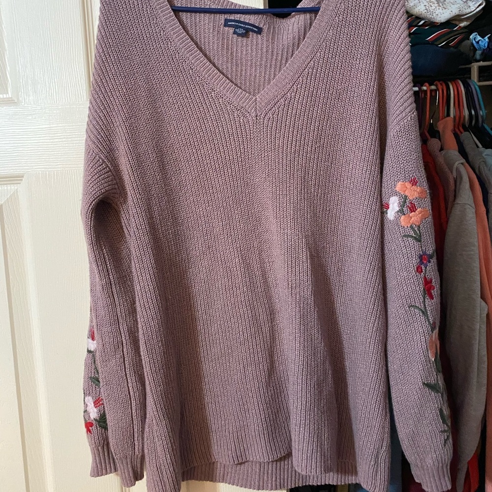 American Eagle Sweater